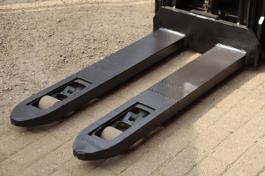 Toyota SWE 2000 Elektrostapler 2000 kg 2,1 m 2021