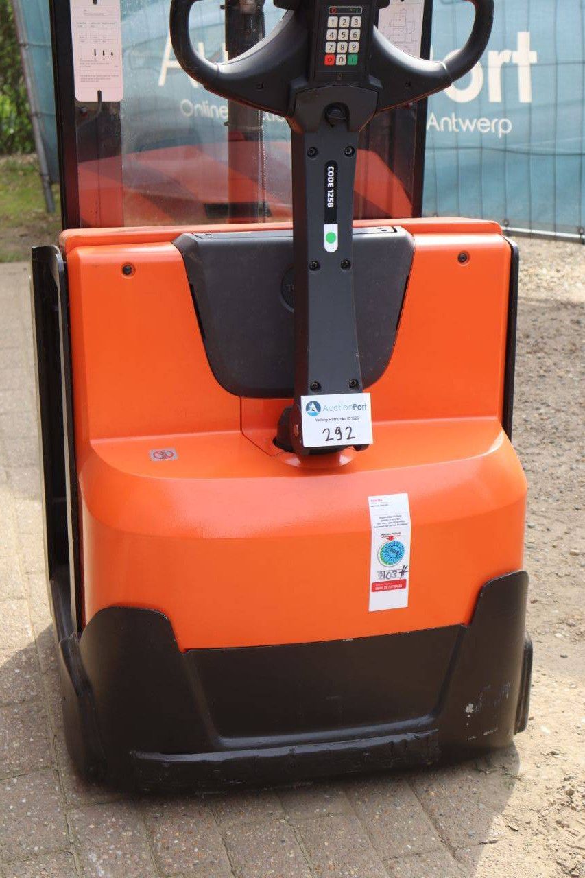 Toyota SWE 2000 Elektrostapler 2000 kg 2,1 m 2021