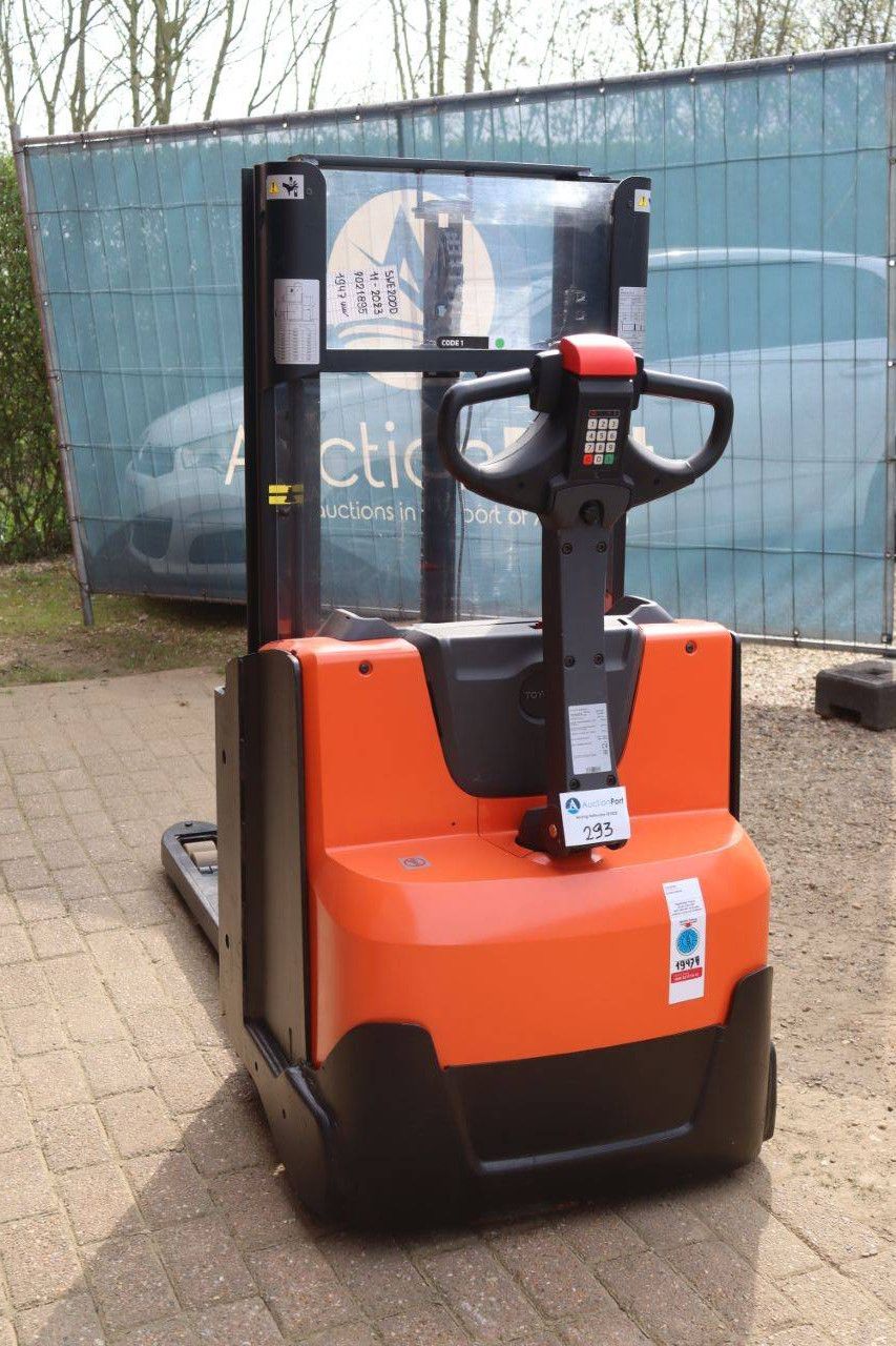 Toyota SWE200D Elektrostapler 1200 kg 2,1 m 2023