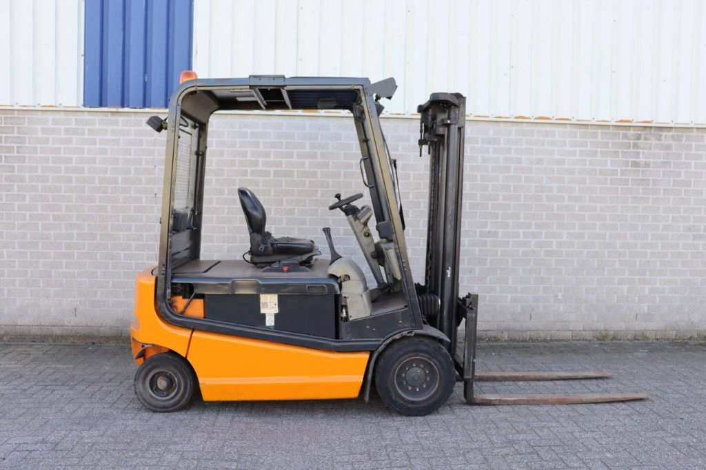Forklift Still R60 Electric 3000kg 2002