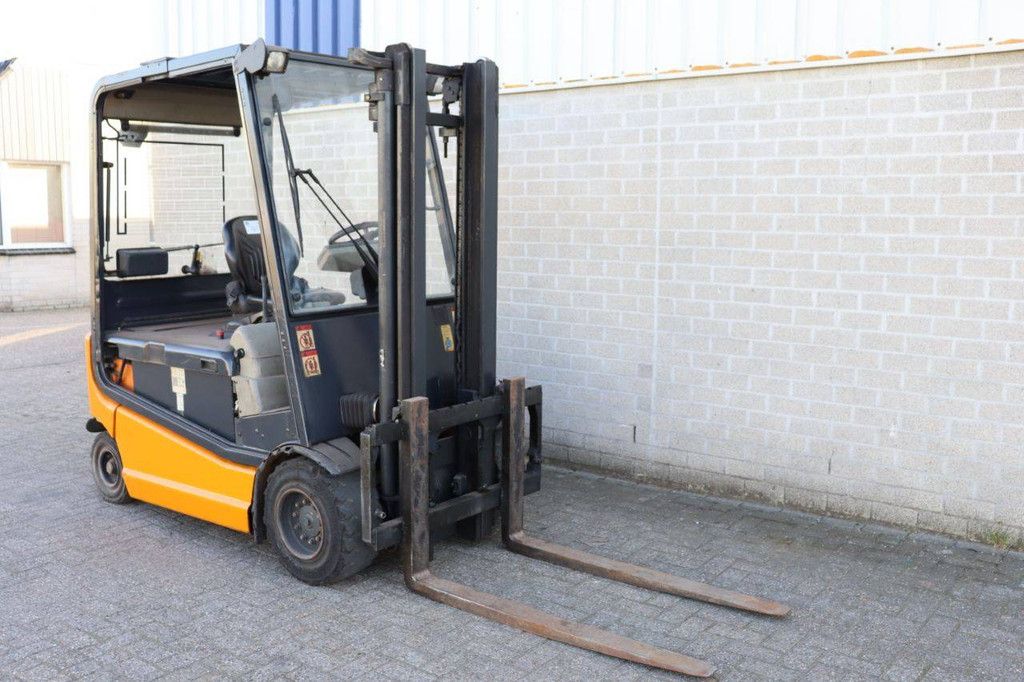 Forklift Still R60 Electric 3000kg 2002
