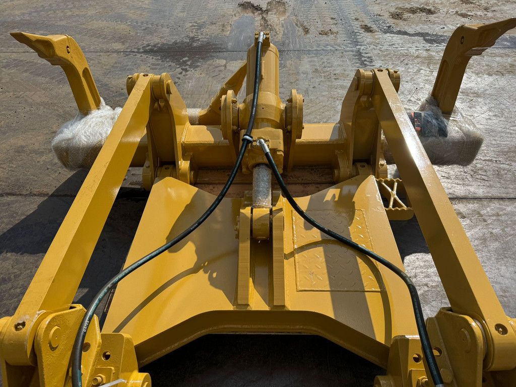 Caterpillar D6N D6M D5H D5R D5 NG 1 Cylinder Ripper