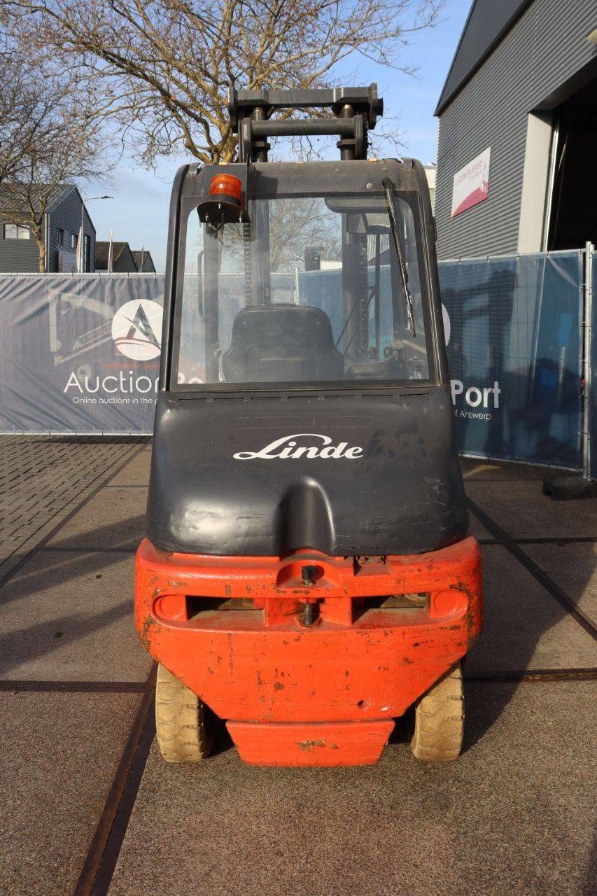 Linde E30-02 Elektrogabelstapler 3000 kg 2001