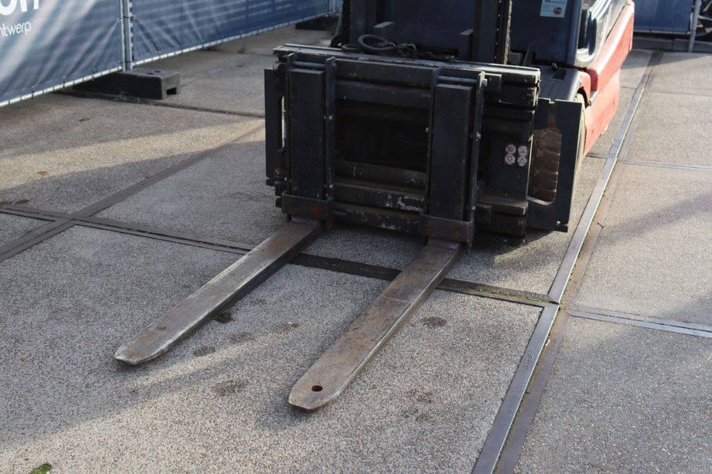 Linde E30-02 Elektrogabelstapler 3000 kg 2001