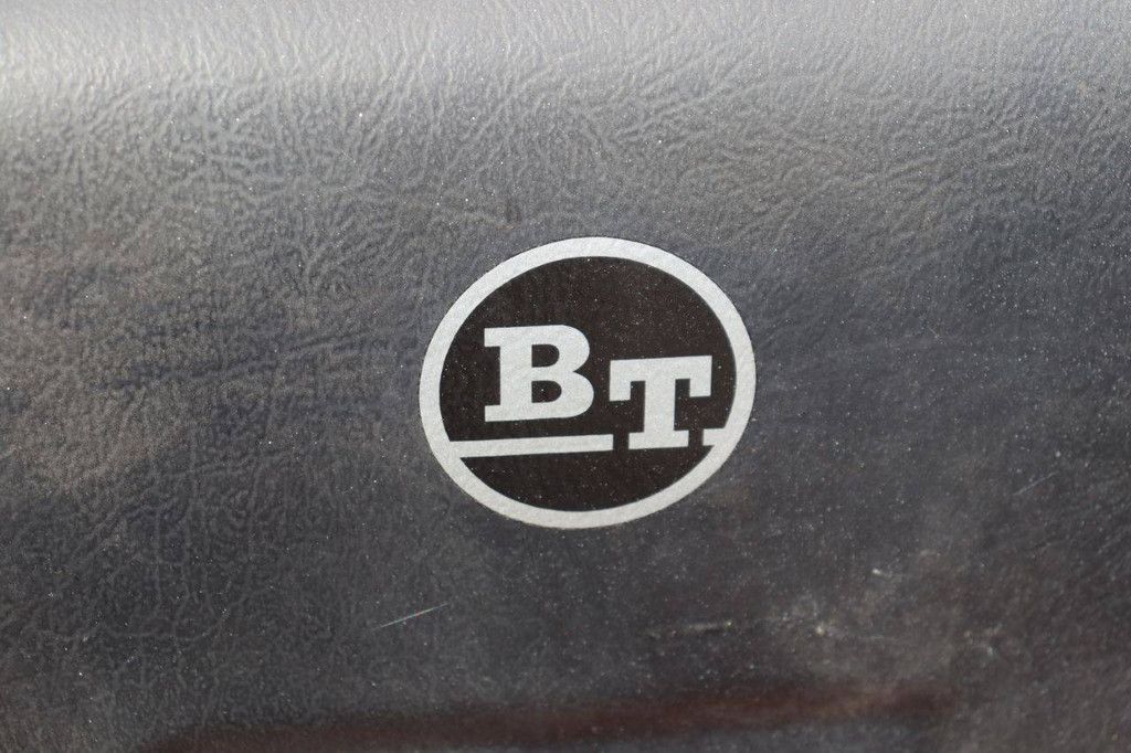 Stacker BT SPE160 Electric 1600kg 4.4m 2012