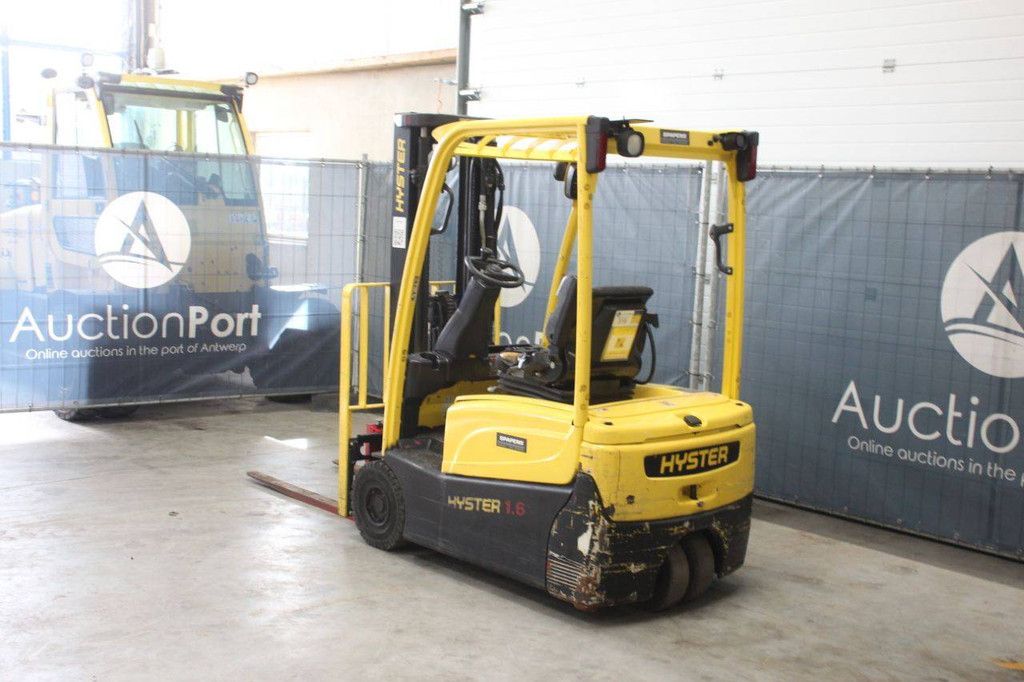 Gabelstapler Hyster J1.6XNT Elektro 1500 kg 4,9 m 2013