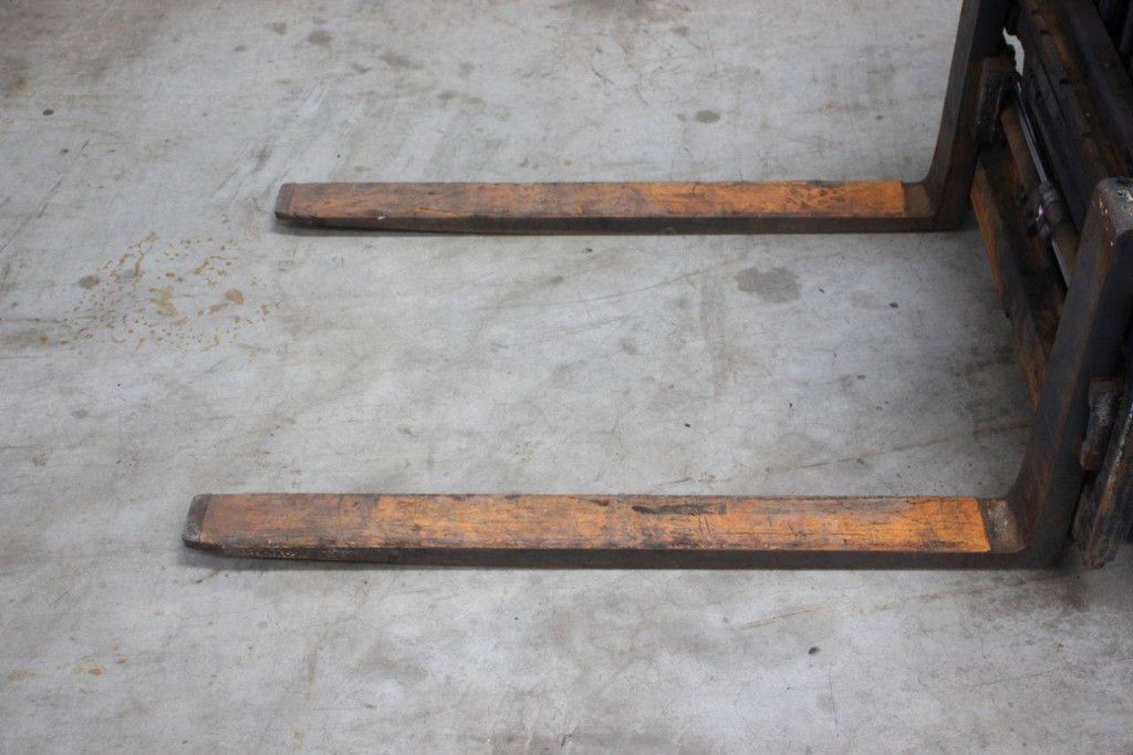 Forklift Hyster J1.6XNT Electric 1450kg 4.9m 2015