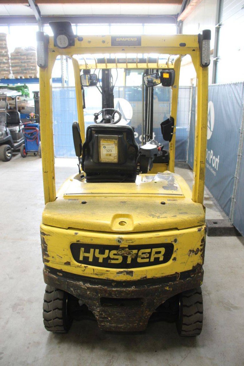 Hyster J3.0XN Electric Forklift 2250kg 3.21m 2018