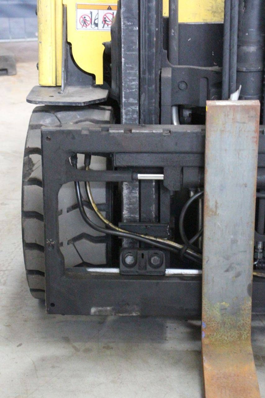 Hyster J3.0XN Electric Forklift 2250kg 3.21m 2018