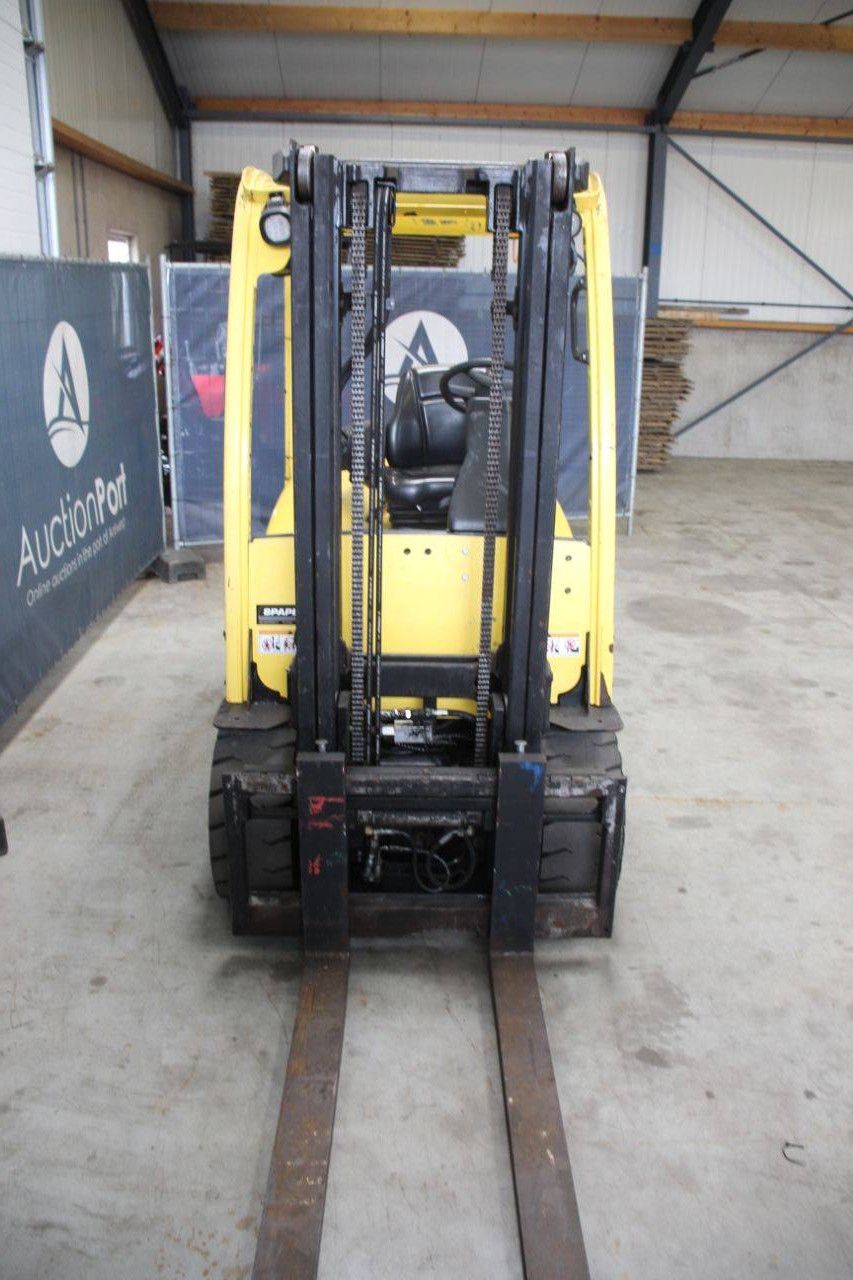 Hyster J3.0XN Elektrogabelstapler, 2210 kg, 3,21 m, Baujahr 2016