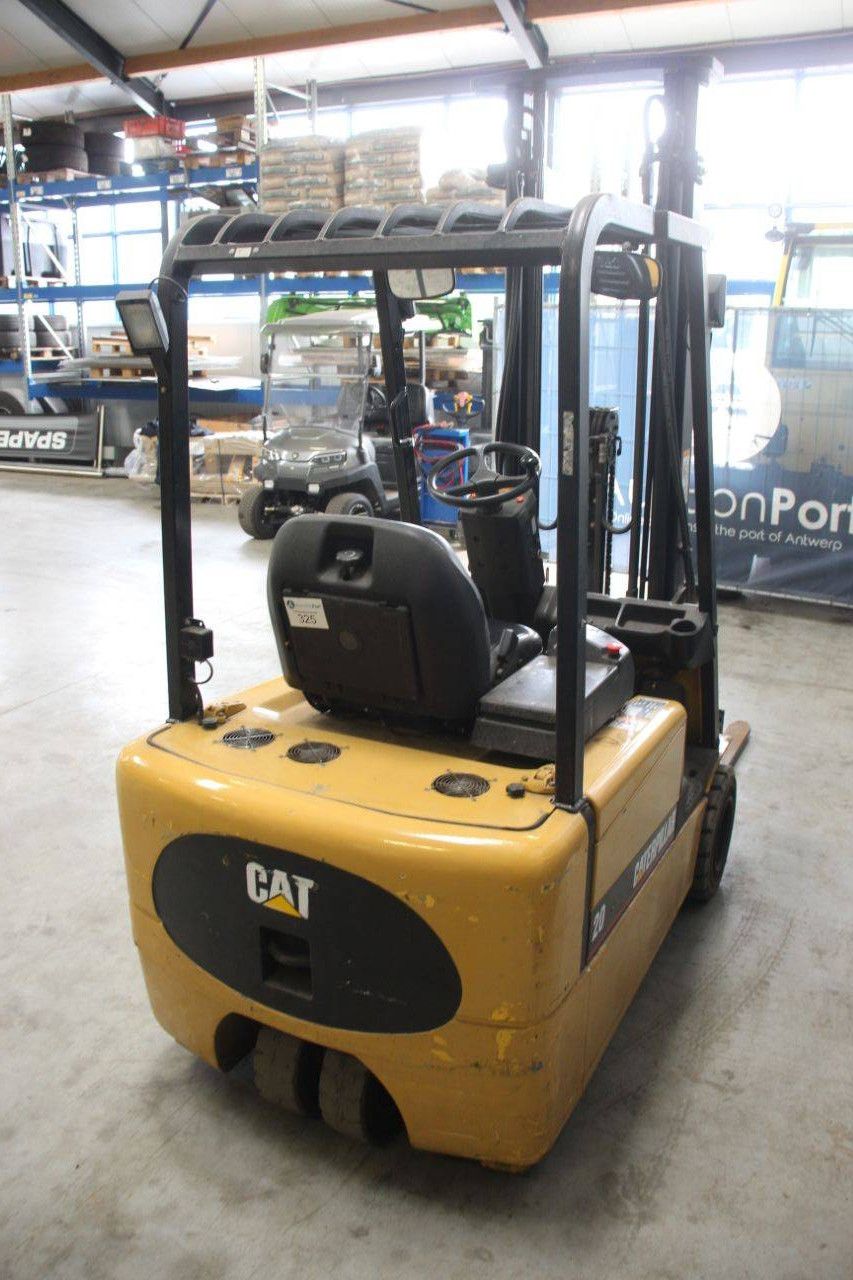Caterpillar EP20KT Electric Forklift 2000kg 4.03m 2005
