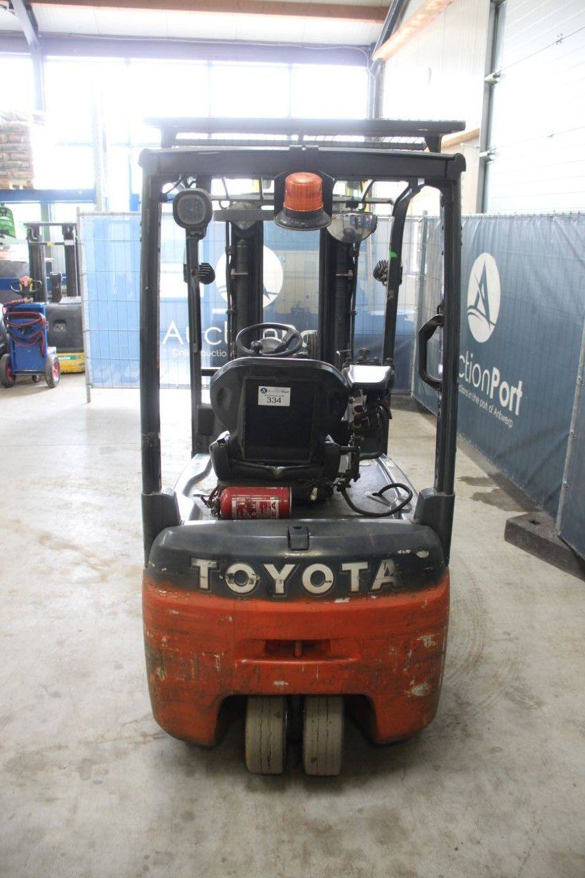 Forklift Toyota Traigo 18 Electric 6000mm