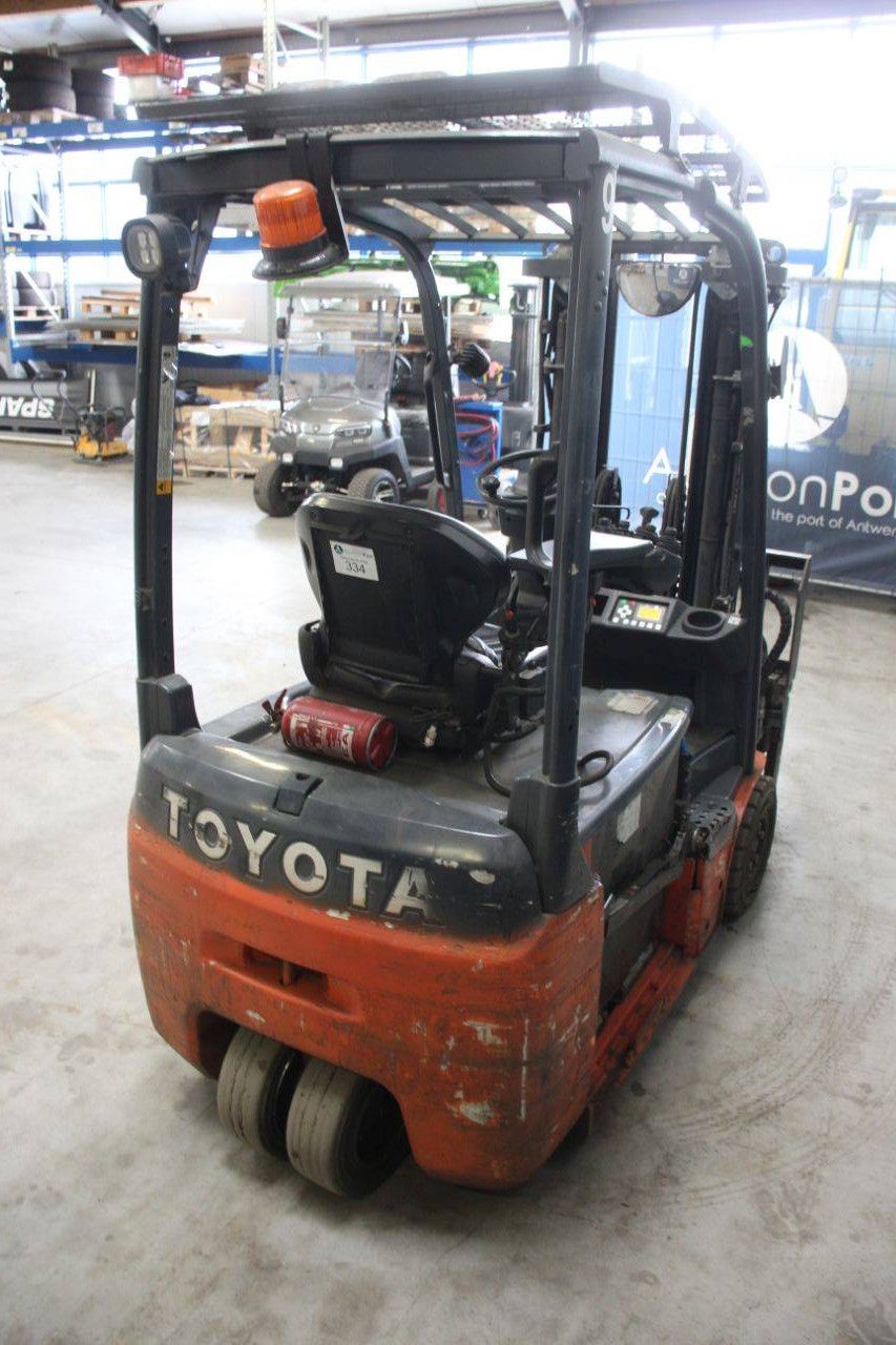 Forklift Toyota Traigo 18 Electric 6000mm