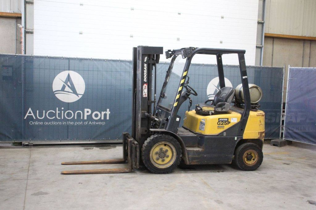 Doosan G25P-3+ LPG Forklift 2500kg 4.73m 2007