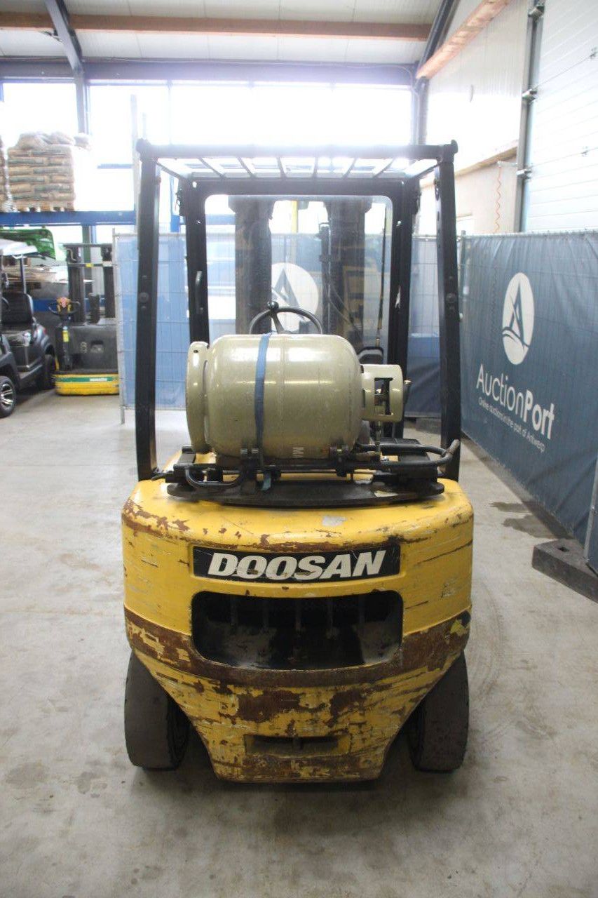 Doosan G25P-3+ LPG Forklift 2500kg 4.73m 2007