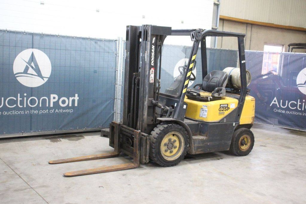 Doosan G25P-3+ LPG Forklift 2500kg 4.73m 2007