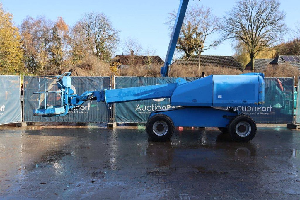 Telescopic aerial work platform Aichi SP12C Diesel 2009