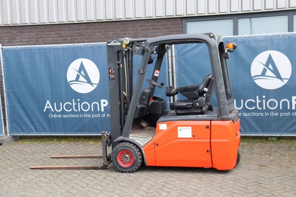 Linde E16-01 Electric Forklift 1600kg 2011