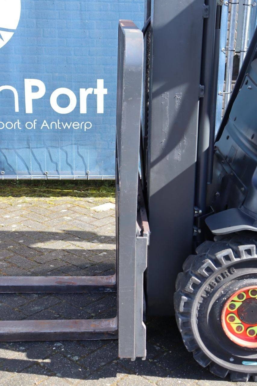 Linde E30L-01 Elektrogabelstapler 3000kg 2012