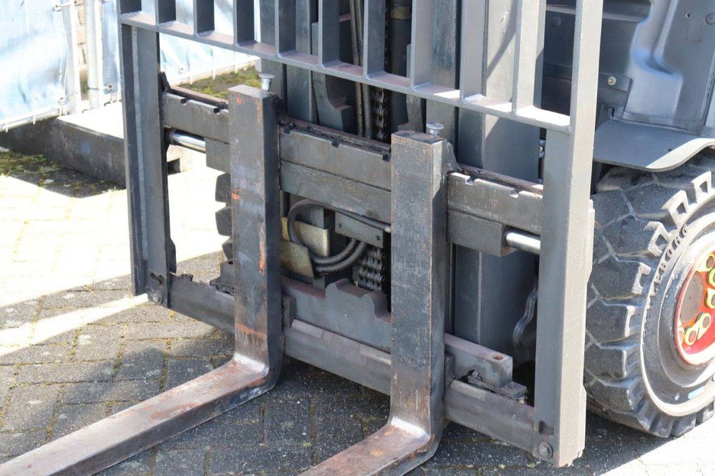 Linde E30L-01 Elektrogabelstapler 3000kg 2012