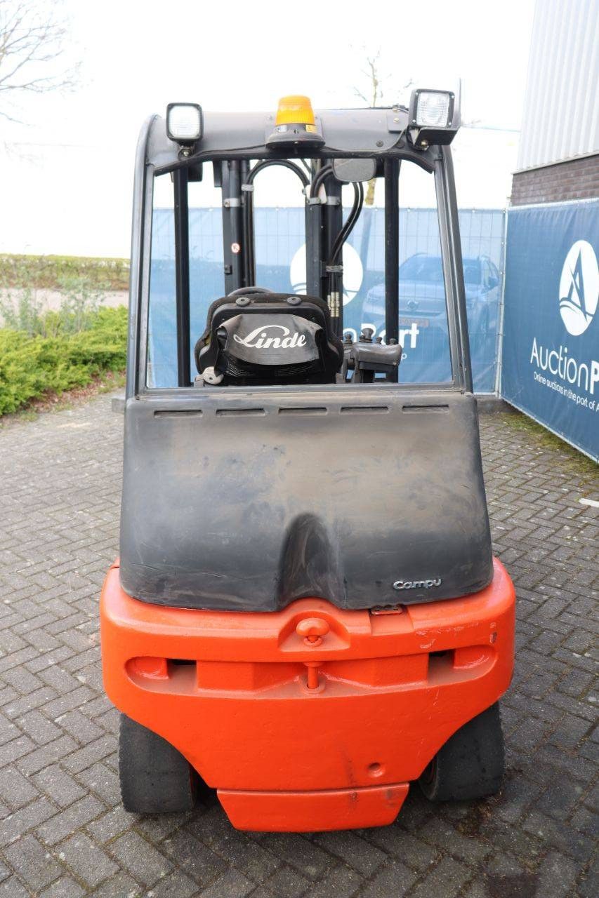 Forklift Fenwick-Linde E30/03 Electric 3000kg 7.0m 2009