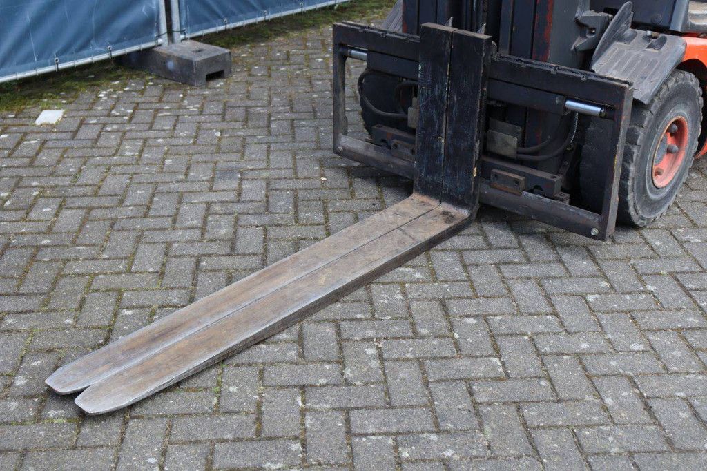 Forklift Fenwick-Linde E30/03 Electric 3000kg 7.0m 2009