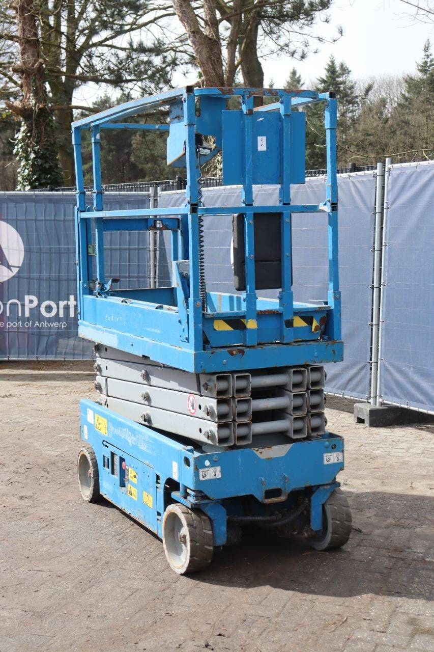 Scissor lift Genie GS-1932 Electric 7.85m 2014