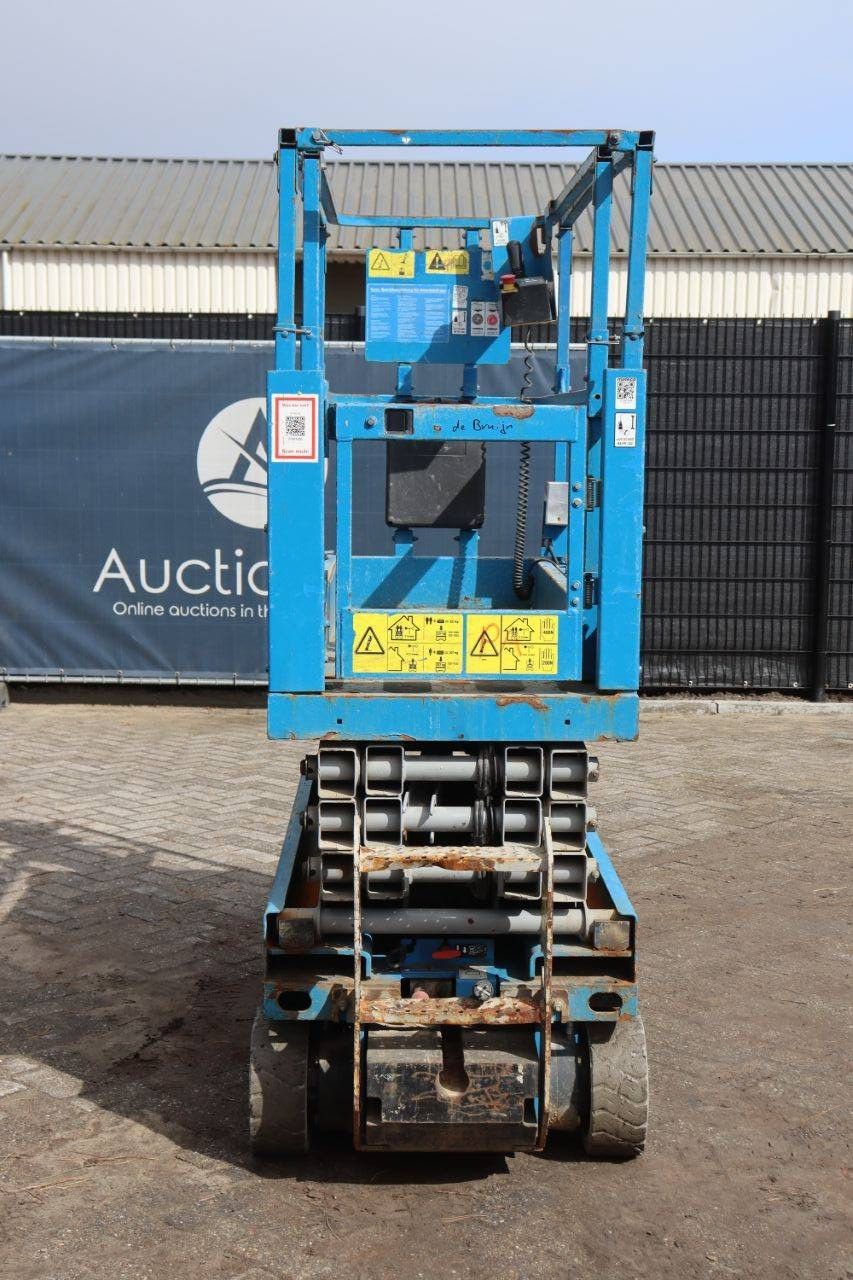 Scissor lift Genie GS-1932 Electric 7.85m 2014