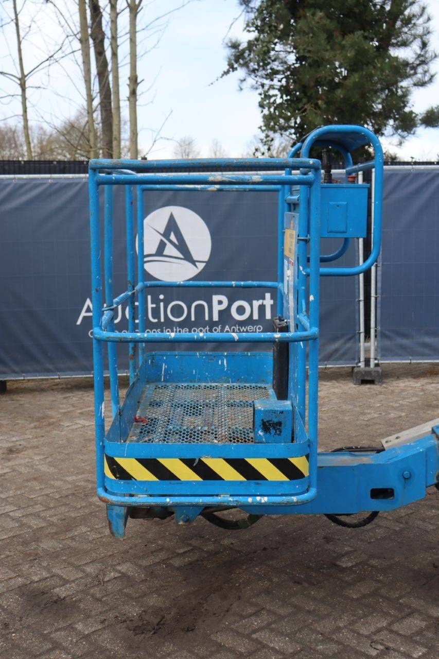 Genie Z45/25 DC Articulated Boom Lift Electric + Diesel 15.94m 2000