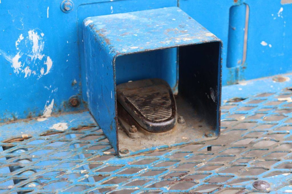 Genie Z45/25 DC Articulated Boom Lift Electric + Diesel 15.94m 2000