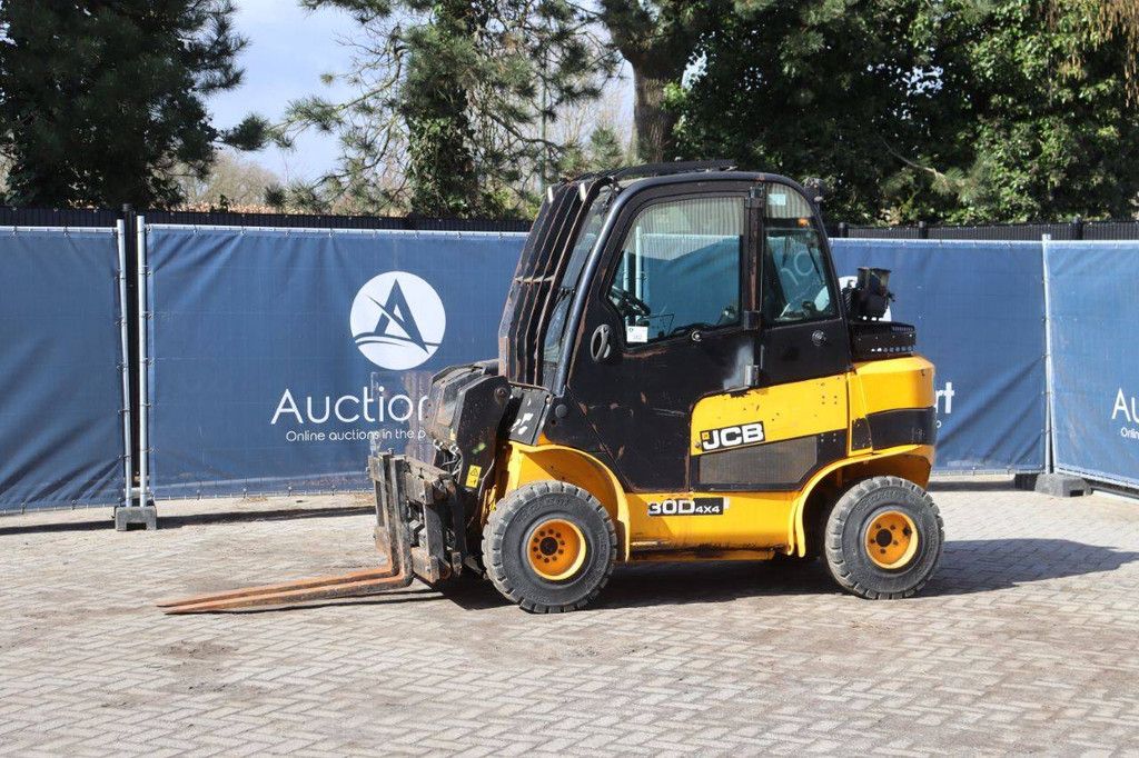 JCB 30D 4x4 Teleskoplader Diesel 3000 kg 4000 mm 2016