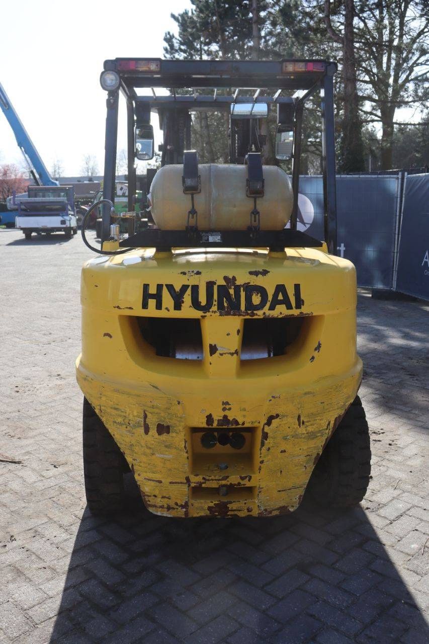 Heftruck Hyundai 45L-7A LPG 3550kg 4.4m 2013
