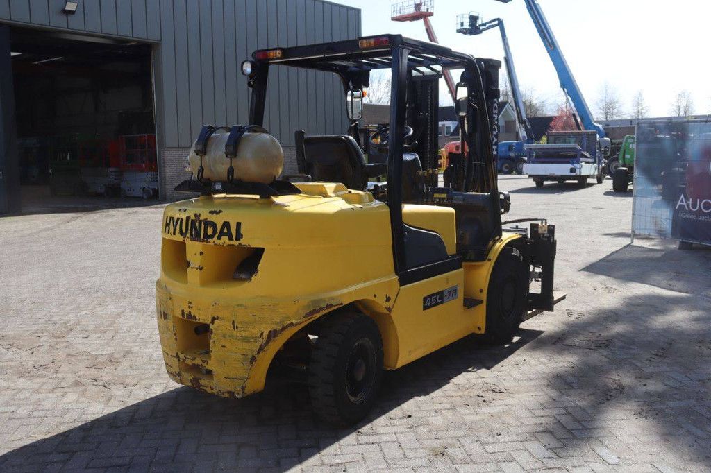 Heftruck Hyundai 45L-7A LPG 3550kg 4.4m 2013