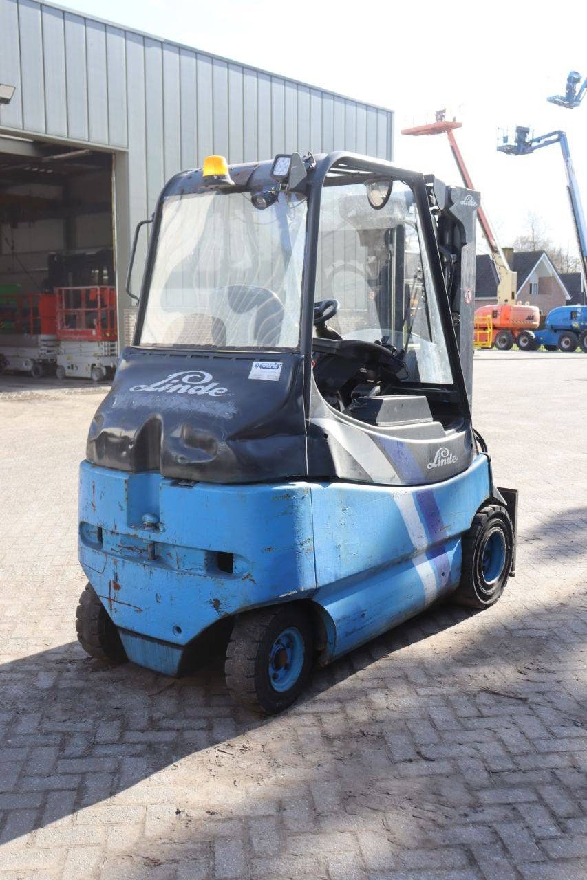 Linde E30 Electric Forklift 3000kg 2005