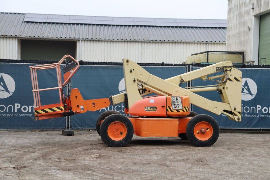 JLG 35 Elektrische Gelenkteleskoparbeitsbühne, 12,7 m