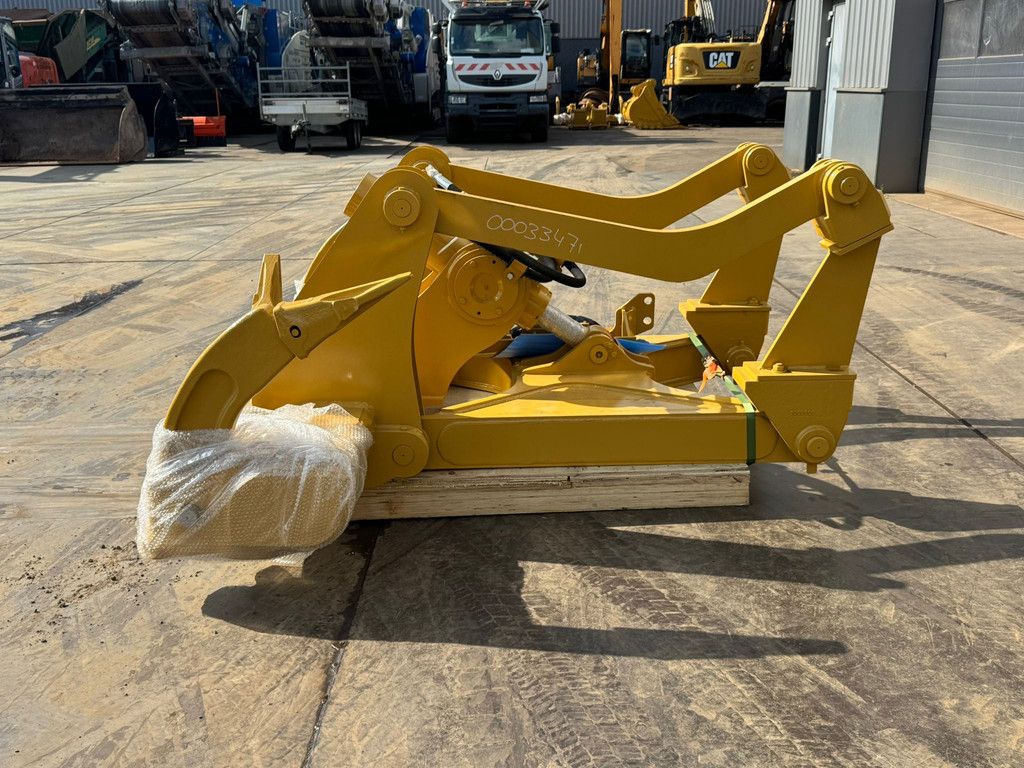 Caterpillar D6 New Gen Ripper with 1 Cylinder