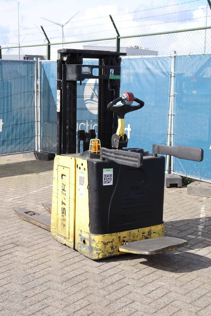 Hyster S1.5S-4328 Stacker Electric 1500kg 4.3m 2007