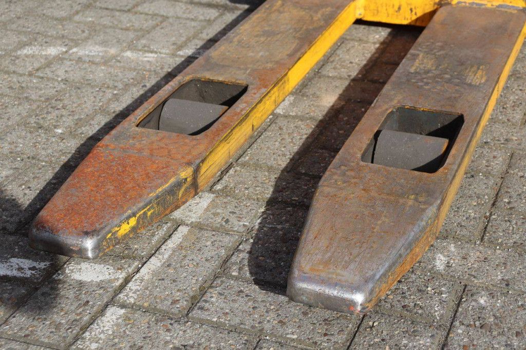 Stacker Jungheinrich EJC 12 Electric 1200kg 3.2m 2001