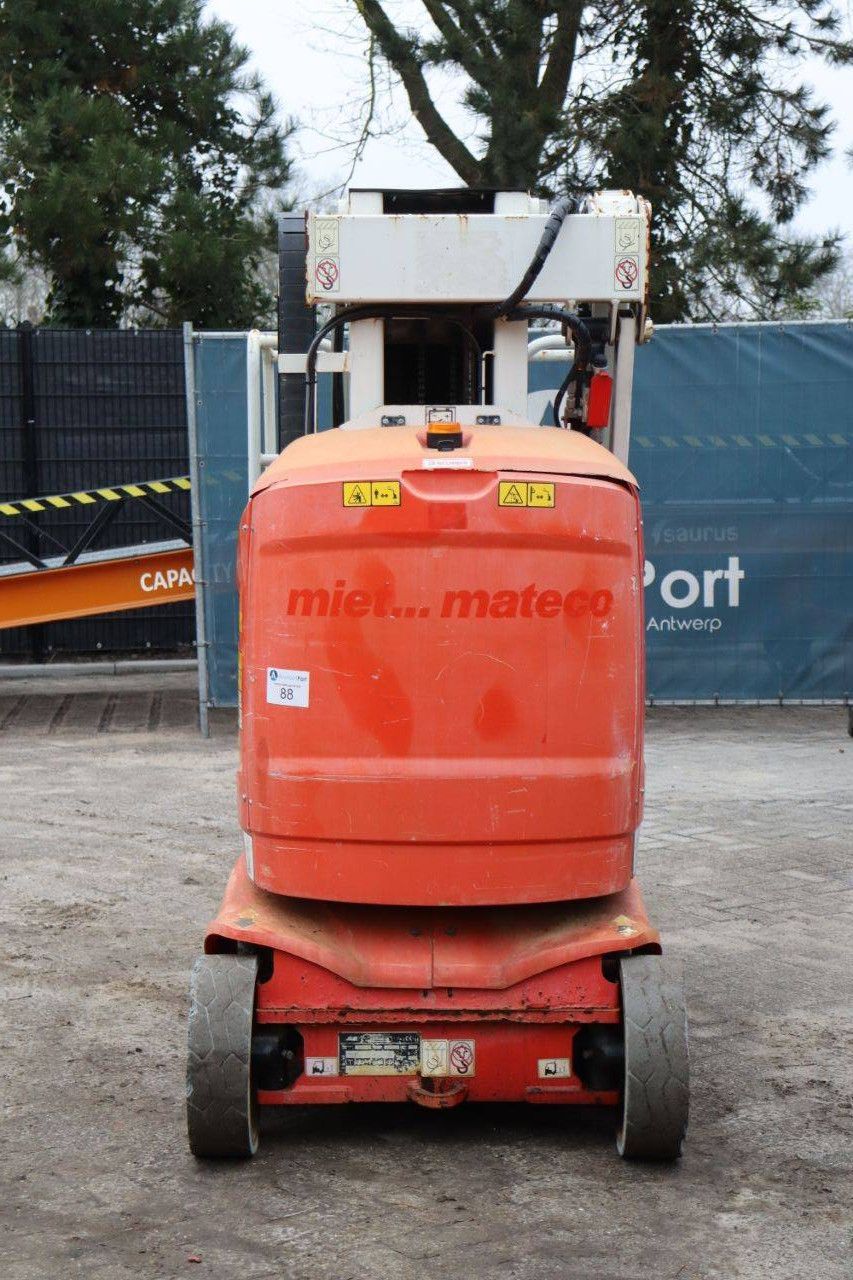 JLG TOUCAN 8E Electric Mast Lift 8.2m 2012