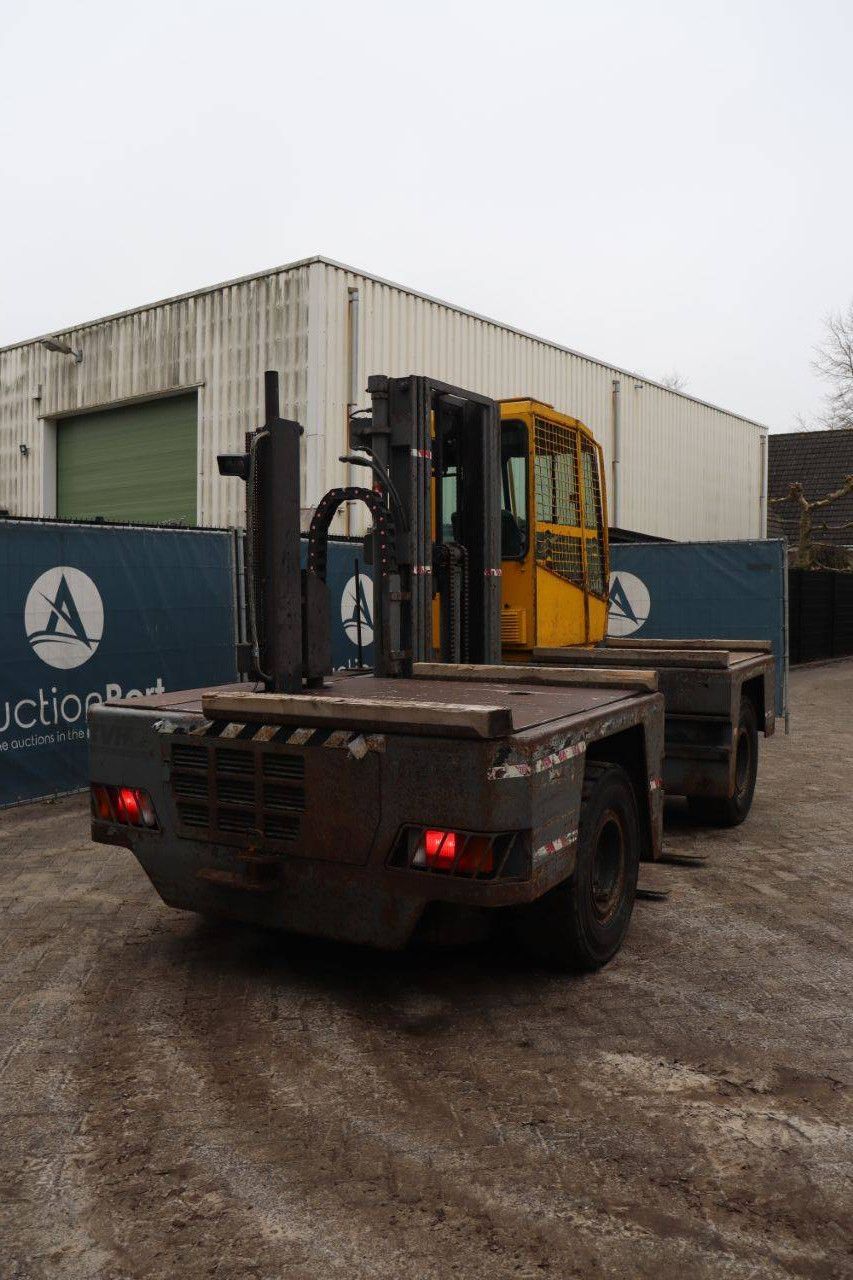 Seitenlader Baumann DX40 12 51TR Diesel 4000kg 5.1m 2000