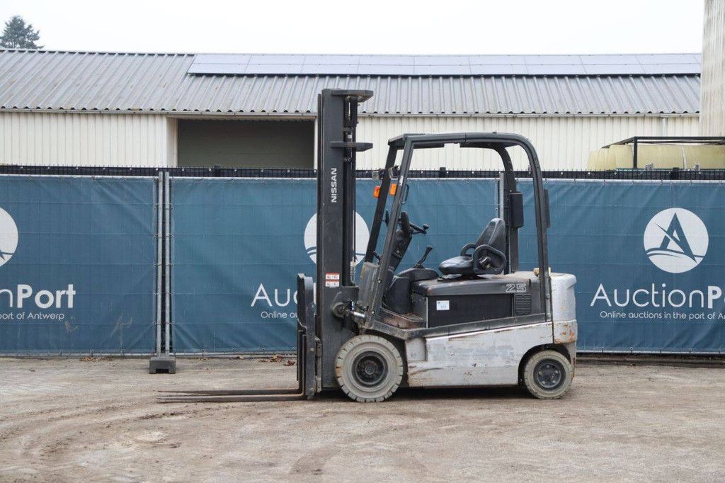 Heftruck Nissan 1Q2L25Q Elektrisch 1650kg 6.0m
