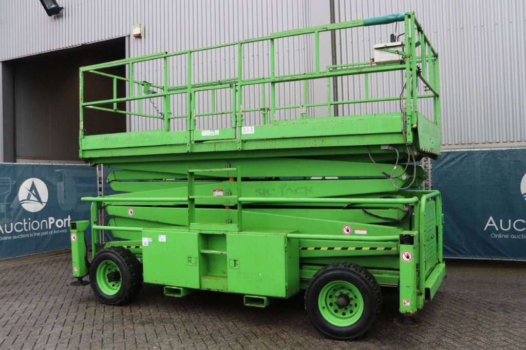 Skyjack SJ 9250 Diesel-Scherenhebebühne 11,1 m 2015