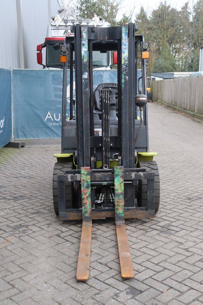 Gabelstapler Clark S30L LPG 3000kg 4,8m 2019