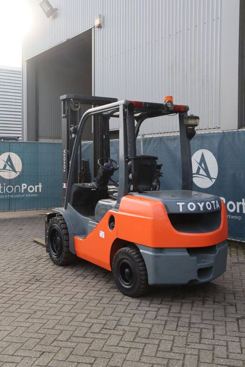 Forklift Toyota 02-8FGF30 Diesel 1960kg 4.7m 2016