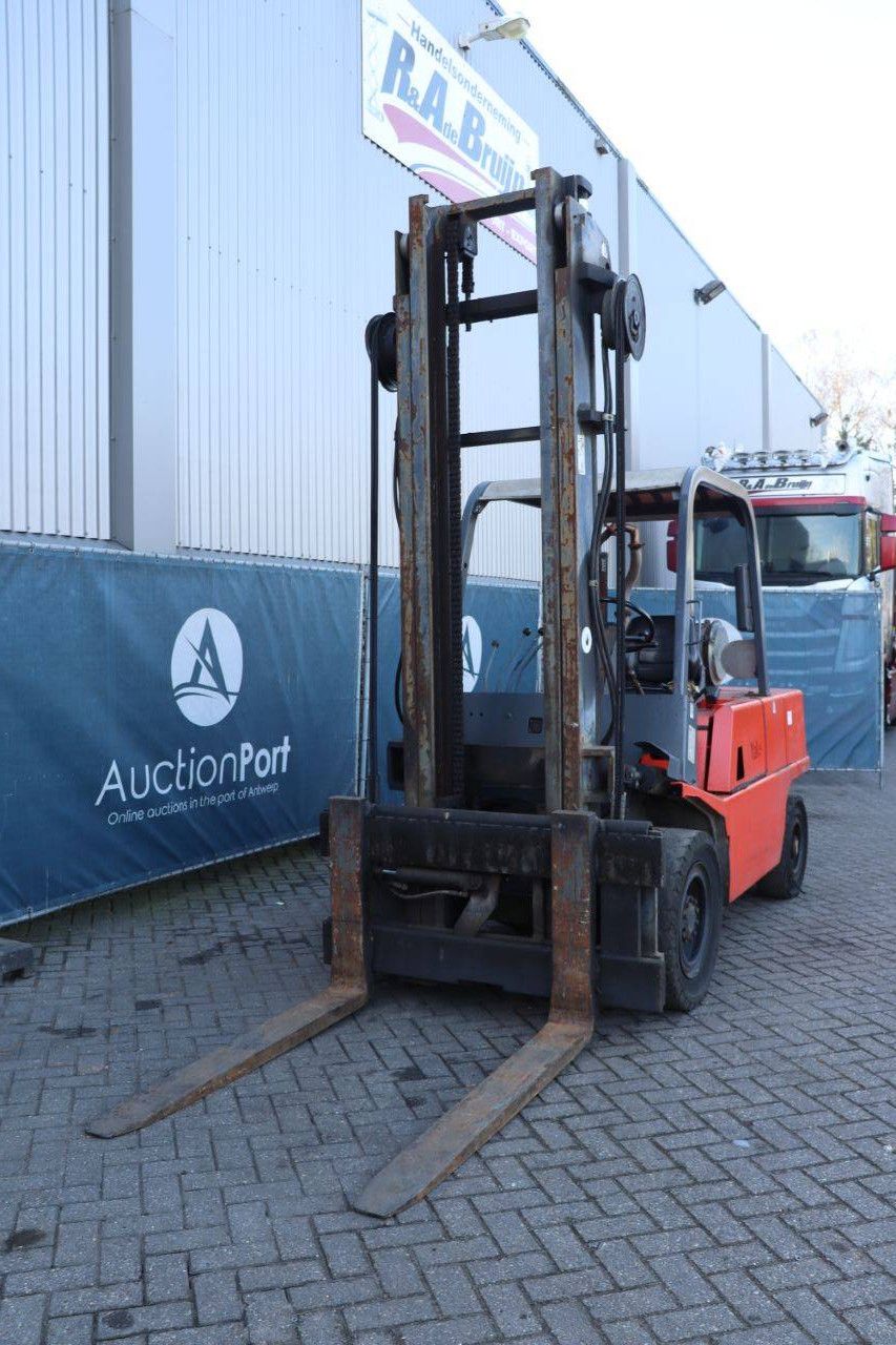 Heftruck Yale DFG-5.0M Diesel 4950kg 1987