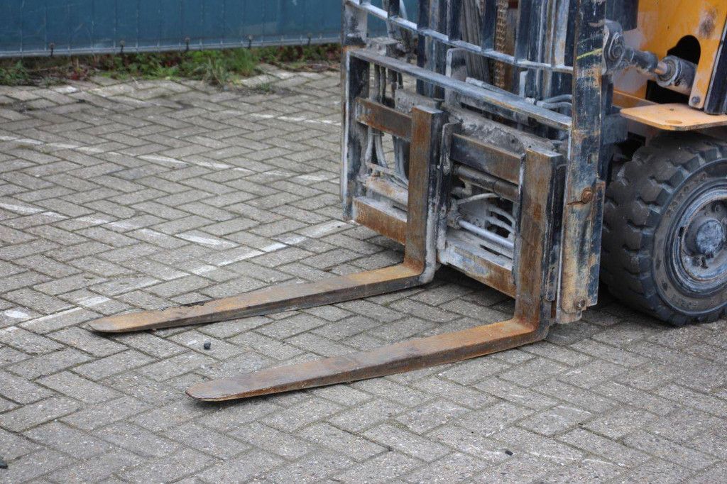 Hyundai 25B-9 Electric Forklift 2150kg