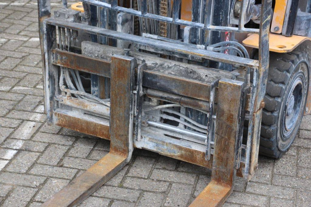 Hyundai 25B-9 Electric Forklift 2150kg