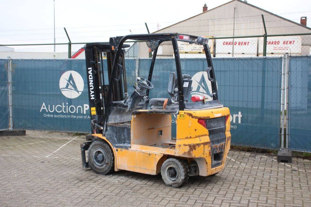 Hyundai 25B-9 Electric Forklift 2150kg