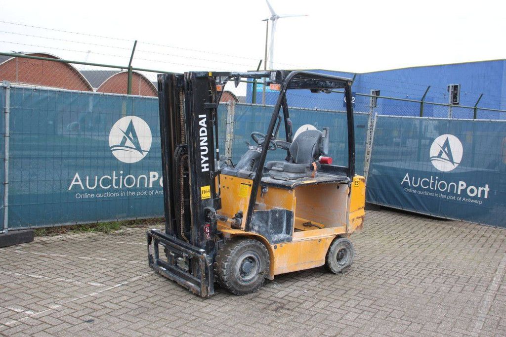 Hyundai 25B-9 Electric Forklift 2150kg