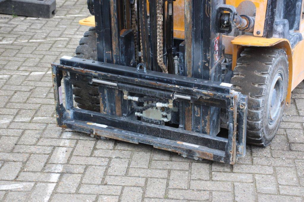 Hyundai 25B-9 Electric Forklift 2150kg